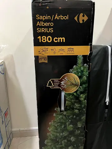 Carrefour Pinecone Artificial Christmas Tree 180 cm