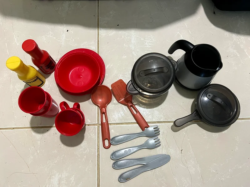 Step 2 Little Tykes, Little Cooks Kitchen63194599450755111