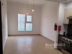 Perfect Layout | Equipped Kitchen | Tenanted