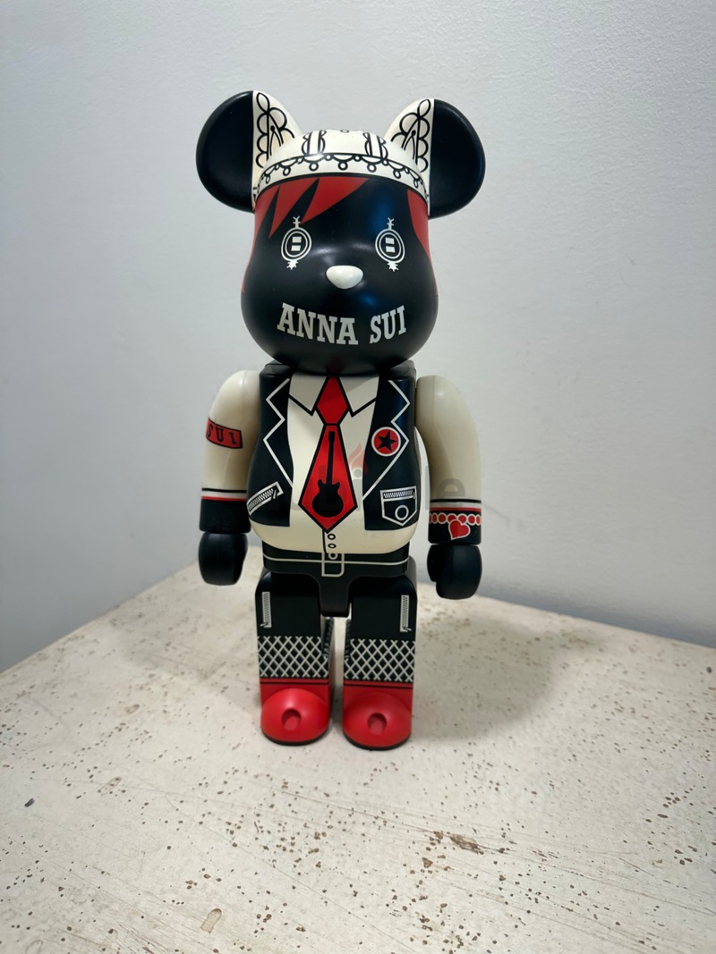 Bearbrick 400% Anna sui | dubizzle