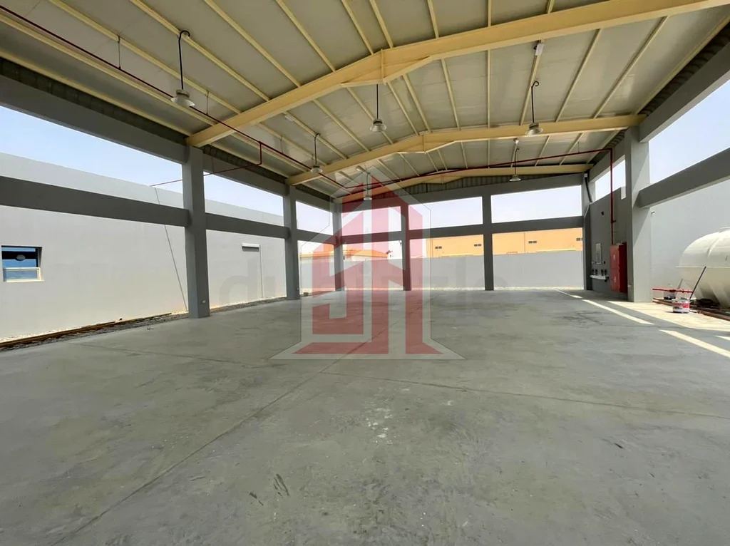 100 Kw Open Shed, Open Area, Kitchen, Rooms, Toilets For Rent