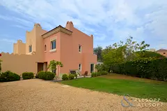 Large Corner Plot | 5 Bed C2 | Quiet Location