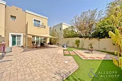 Vacant On Transfer | Opposite Park | 3e
