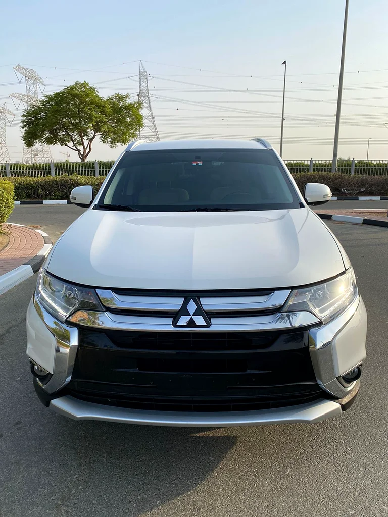 Mitsubishi Outlander 210663225309694979112