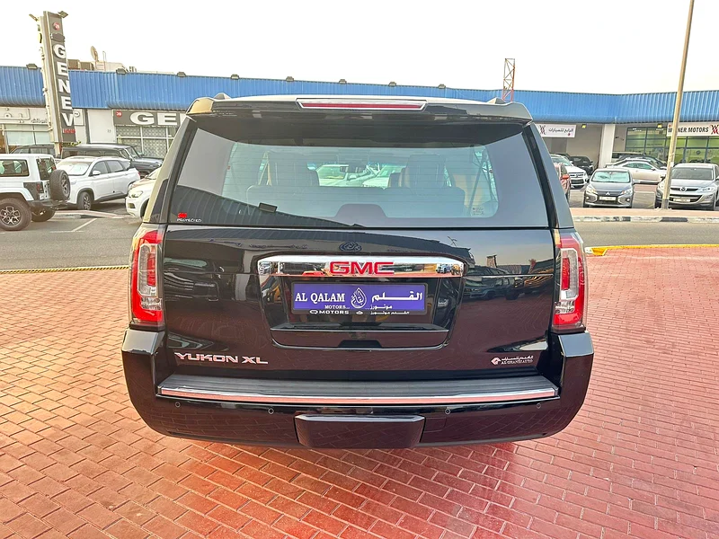 2017 GMC Yukon Denali XL, GCC Specifications (Rear Entertainment Package)63175261650947114