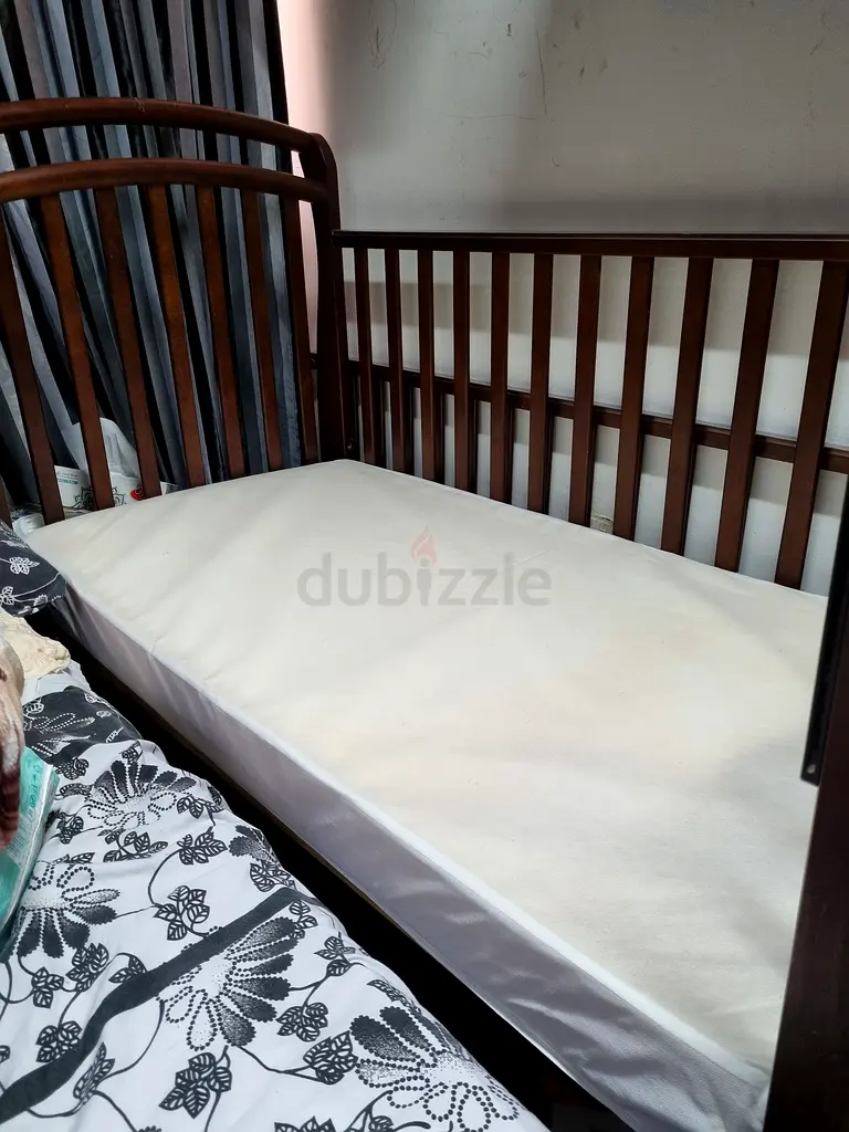 Juniors Wooden baby crib for sale