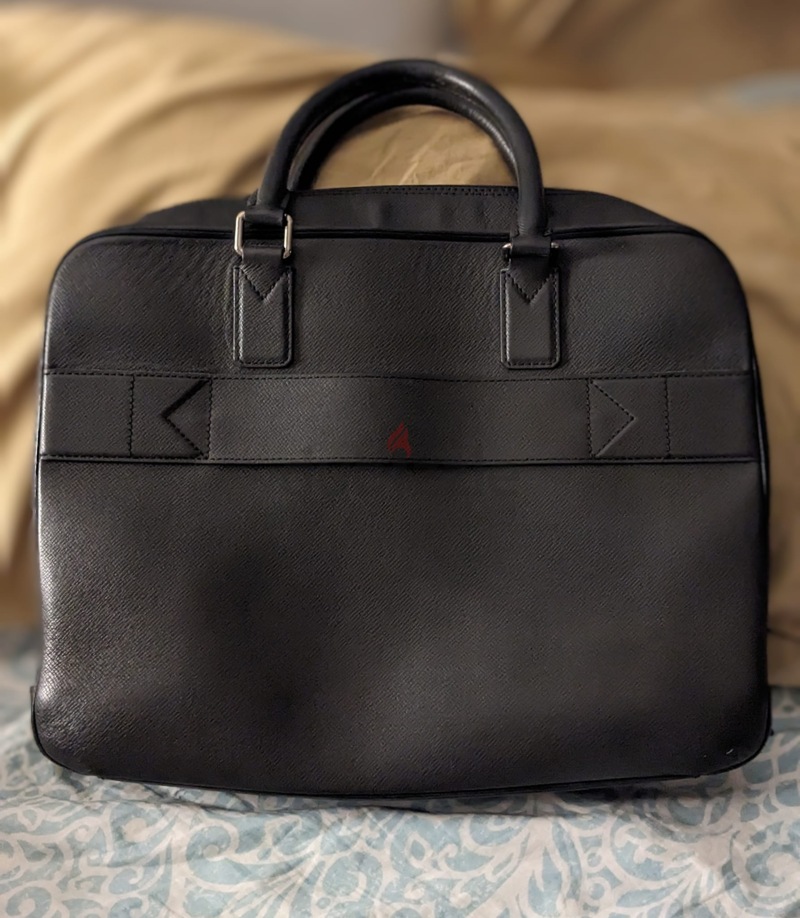 LOUIS VUITTON Igor Ardoise Taiga Black Leather Briefcase 
