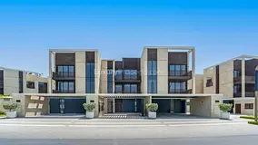 Vacant | Burj Khalifa And Sea View | Backing Pool