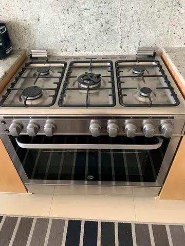 5 Burner Gas Cooker,Oven And Grill With Rotisserie,Cast Iron Full Safety, FREE DELIVERY+WARRENTY