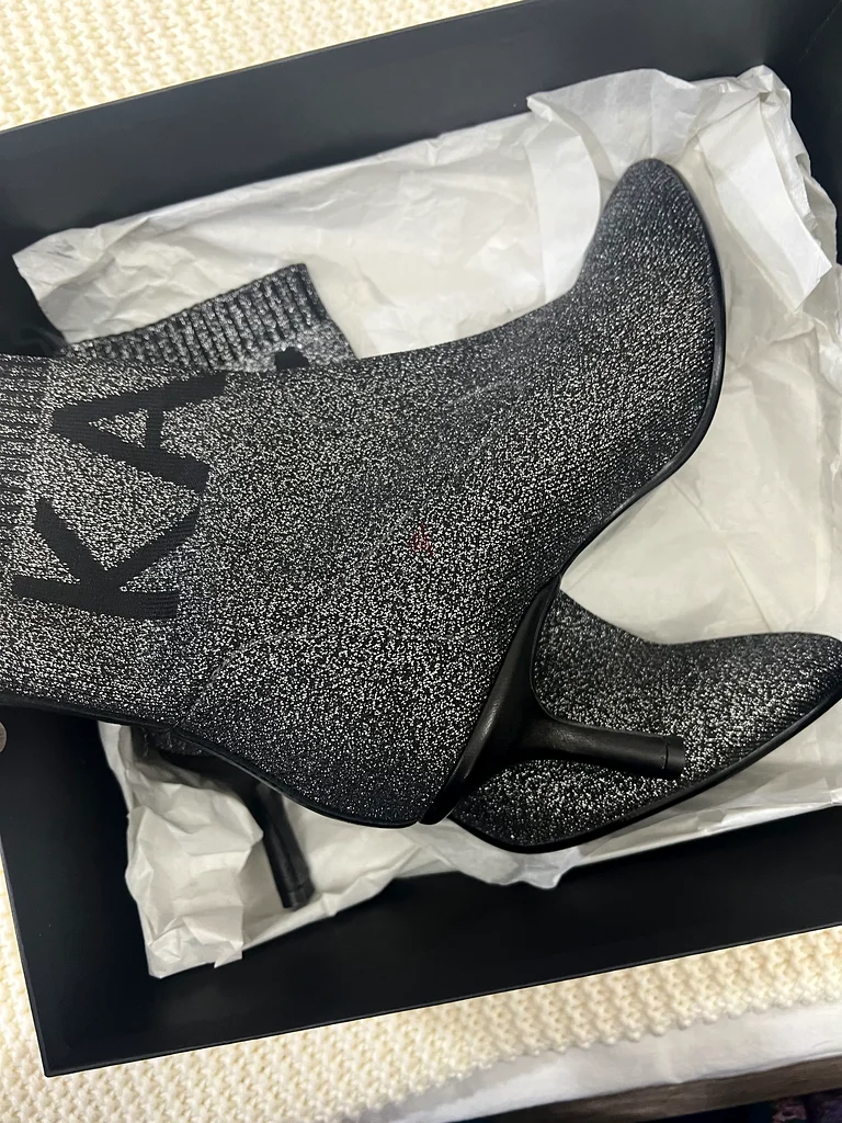 Karl lagerfeld boots brandnew 3863265101727234112
