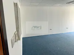 Office Space For Rent- Free Parking - Grab This Deal