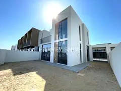 Corner Unit | 4br + Maids Th | Single Row