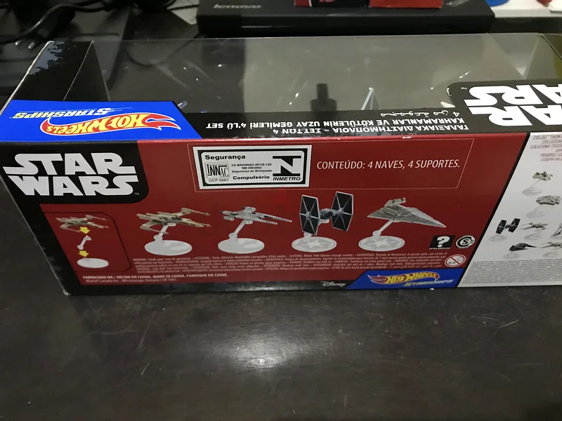 Hot Wheels Starships Star Wars Hero  Villain Starhip 4 Pack63207402561793111