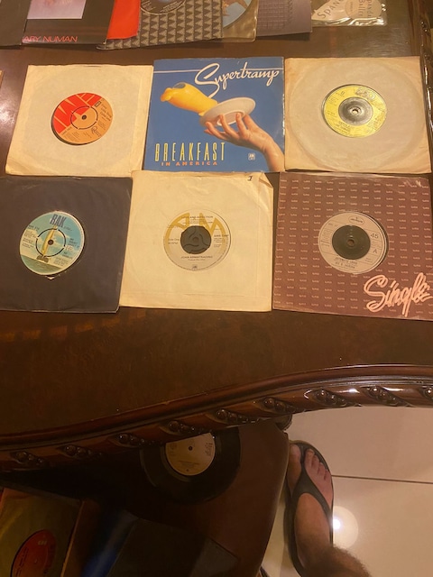 Louis Tomlinson Rare Vinyl Records, LPs, vinyl albums, 7 & 12 singles,  CD, CD singles - Image Gallery Page 1 -  buy & sell vinyl record  collections