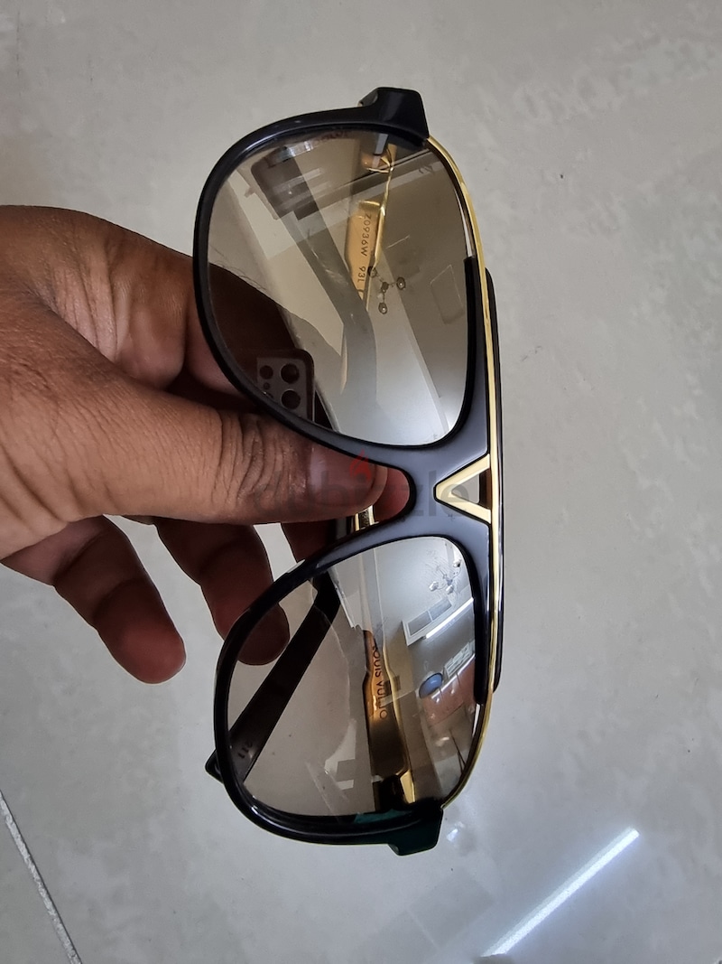 Louis Vuitton Black/Gold Z0936W Mascot Sunglasses Louis Vuitton