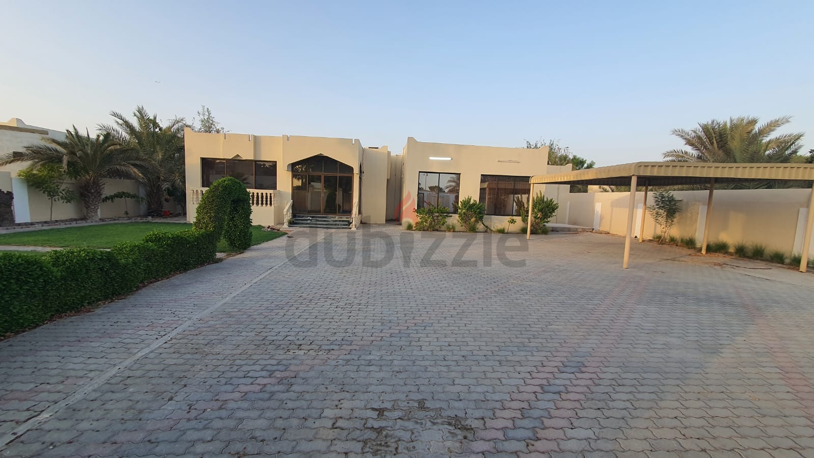 For Sale A Popular House In Sharjah, Al Yash Area