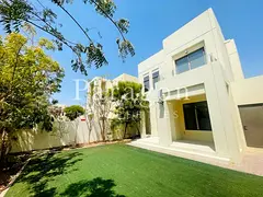 Vacant Now | Single Row | Keys In Hand