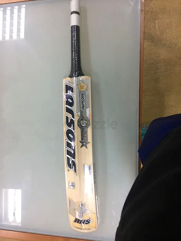 RNS Larsons English Willow Cricket Bat