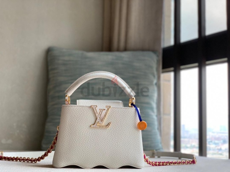 Louis Vuitton Nile Crossbody Bag, Women's Fashion, Bags & Wallets, Purses &  Pouches on Carousell