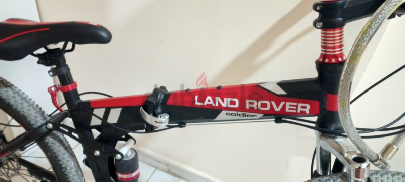 Land rover clearance soldier bicycle