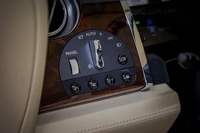 2017 ROLLS-ROYCE WRAITH 缩略图 15