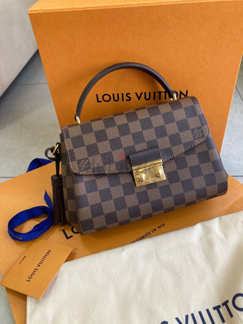 Louis Vuitton LV Croisette Azur bag with gold hardware, Women's Fashion,  Bags & Wallets, Purses & Pouches on Carousell