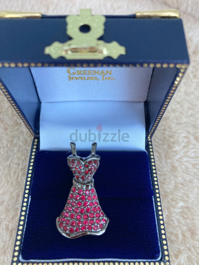 Swarovski red discount dress pin