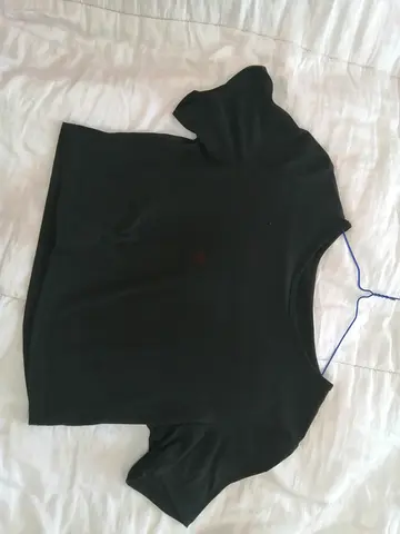 Black T-shirt size M