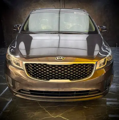 KIA SEDONA LX 2016 clean title