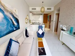Contemporary | Waterfront |lagoon View |furnished