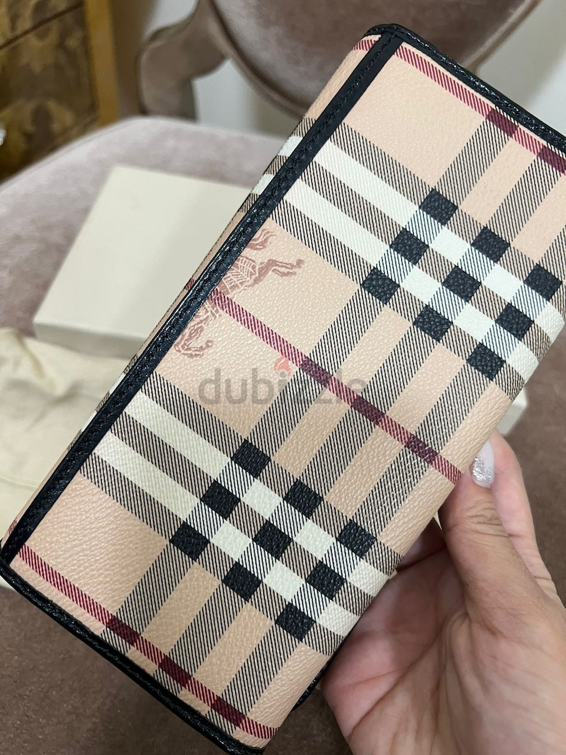 Burberry wallet deals on sale