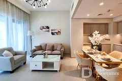 Fully Furnished I Mid Floor I Spacious Living