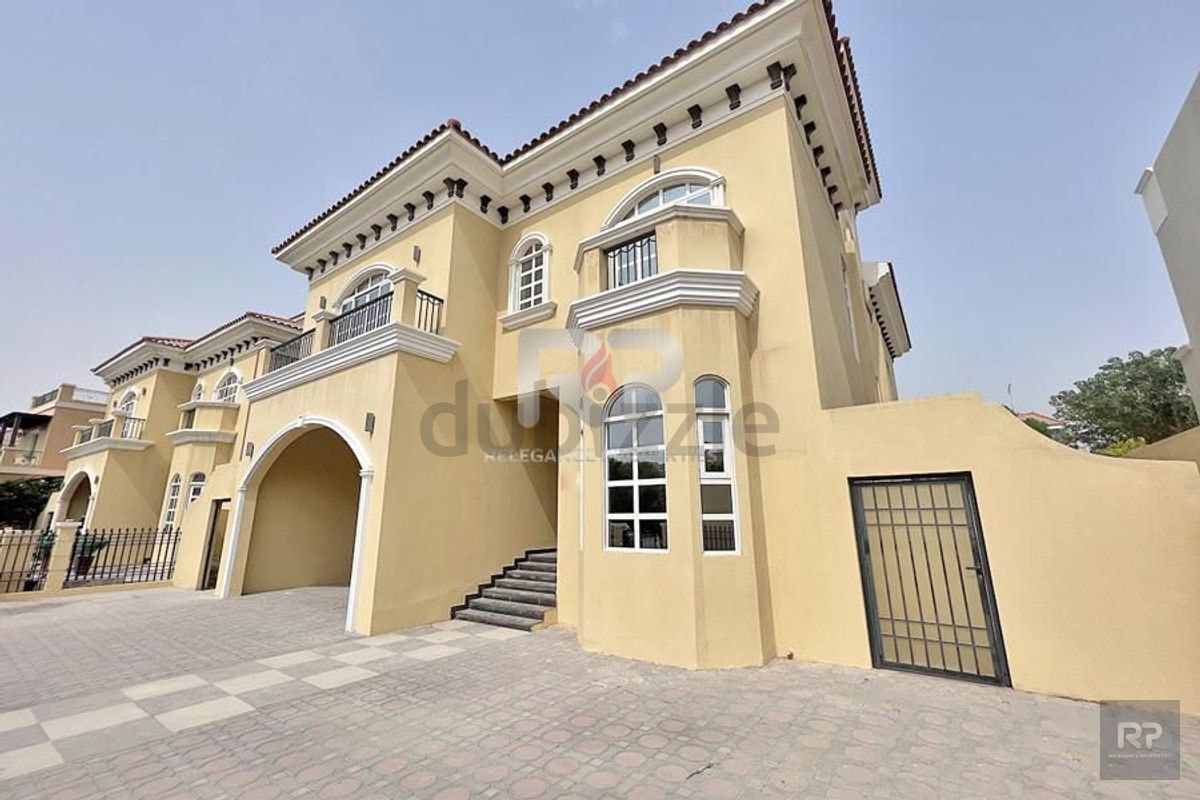Available Now | 5-br Ensuite | Private Swimming Pool