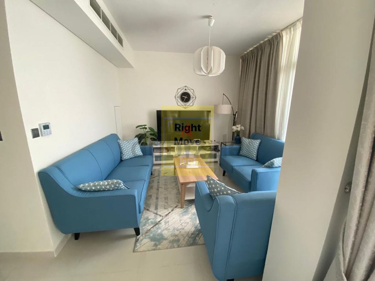 Hot Offer Luxury 3 Bedroom +living Room Furnished Corner Villa For Rent In Amazonia Cluster Dama