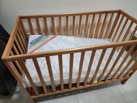 Second hand sale cots for sale