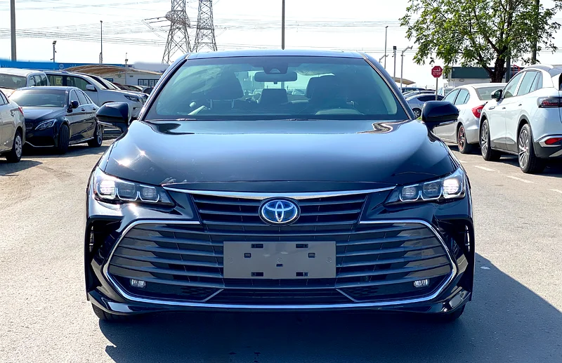 Toyota Avalon  Hybrid 202163165691236098112