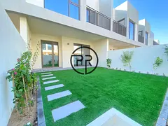 Amazing Land Scaping I Just Front Of The Pool I Brand New