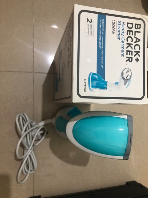 Black & Decker Handy Garment Steamer - HST1200