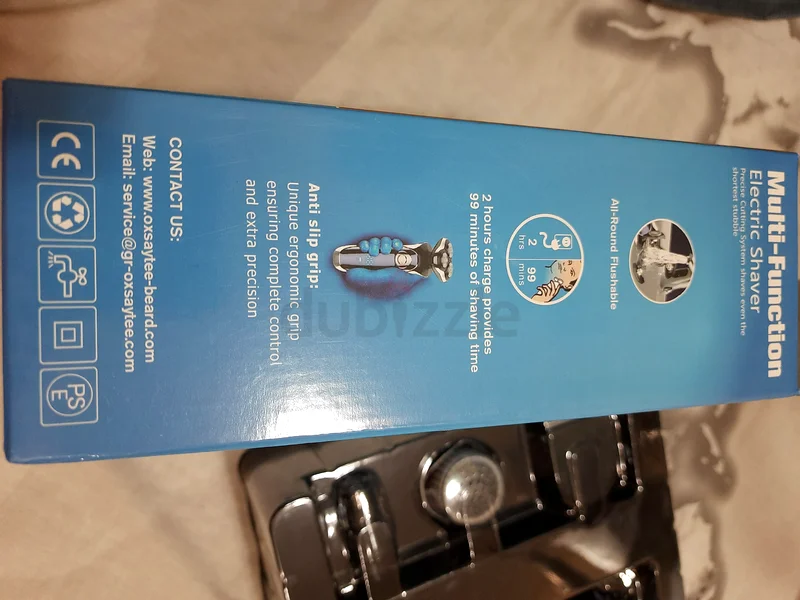 FOR SALE price reduced BRAND NEW ELECTRIC SHAVER WET AND DRY63243681803522113