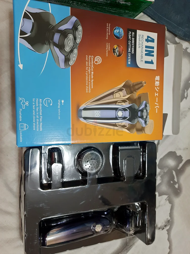 FOR SALE price reduced BRAND NEW ELECTRIC SHAVER WET AND DRY632436818035221126