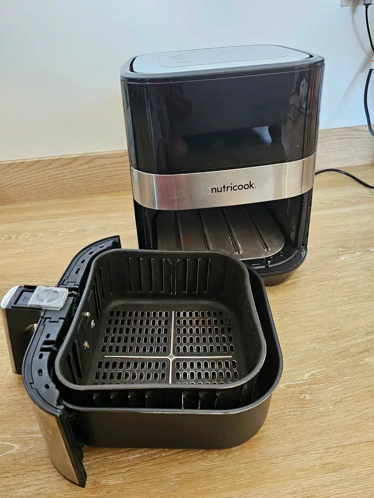Nutricook Airfryer Good Working Condition