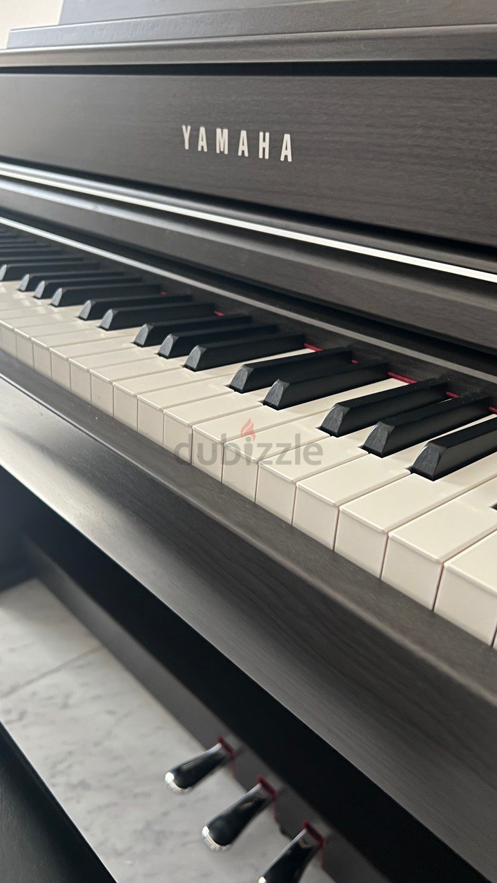 piano numérique Yamaha Clavinova CLP-725