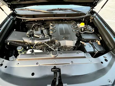 2010 Toyota PRADO — миниатюра 13