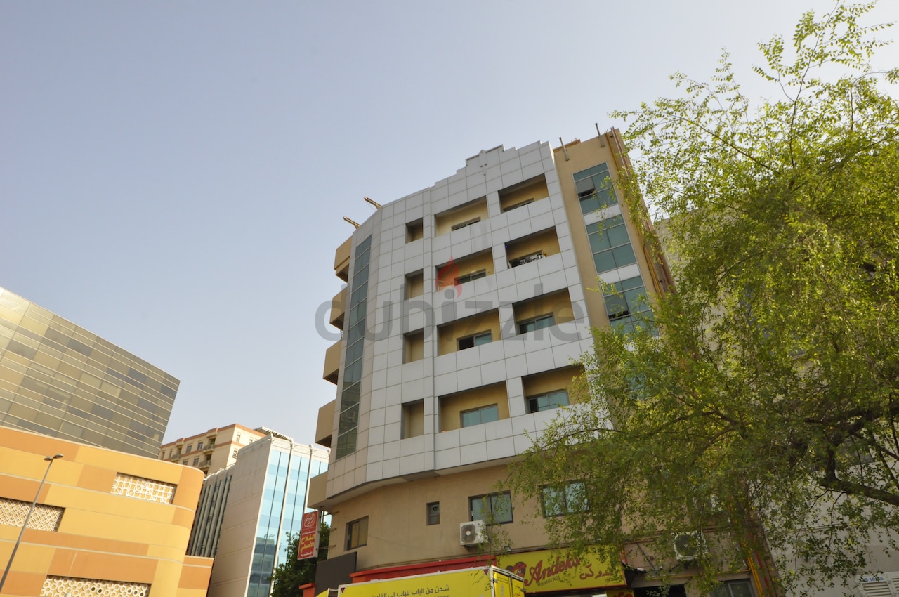 Amazing Spacious Studio Available In Front Of Al Ghurair Mall