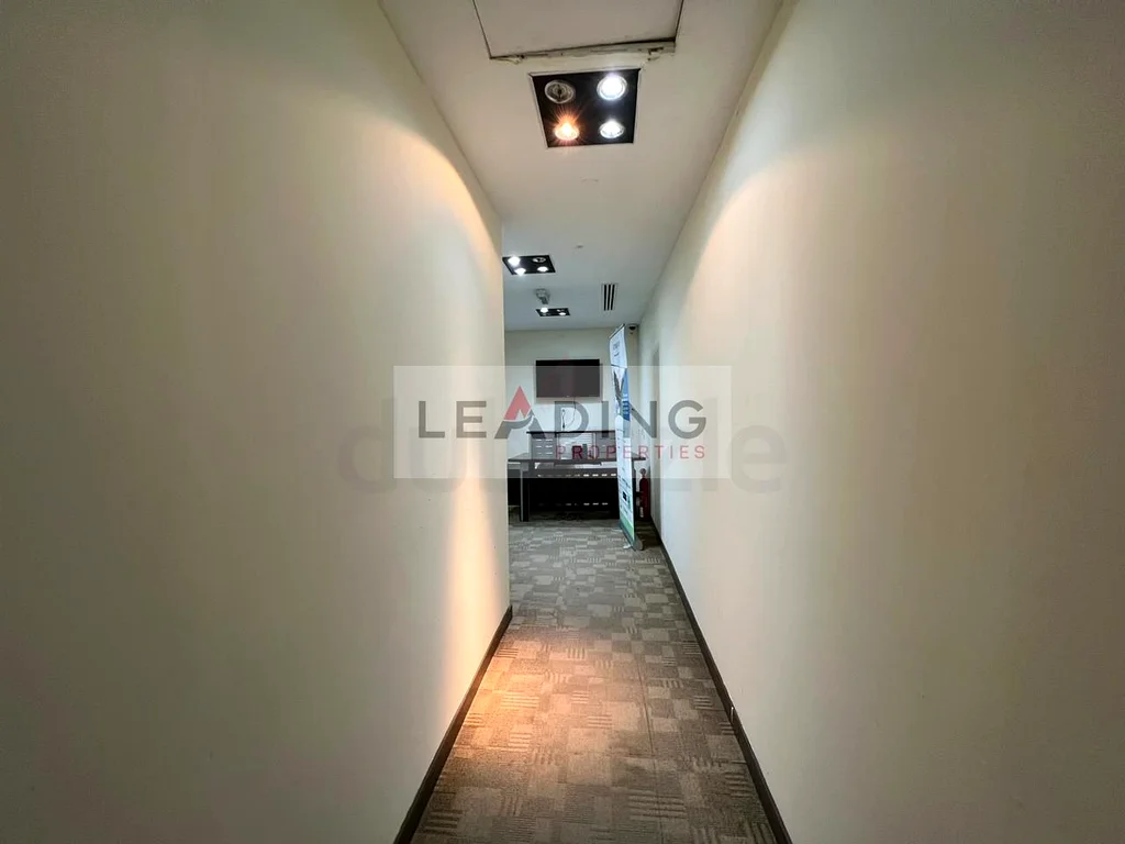 Huge Office| Lowest Price| Near Metro