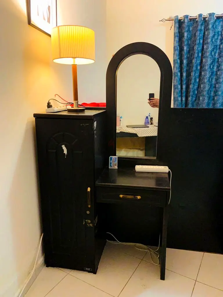 Dressing table for sale