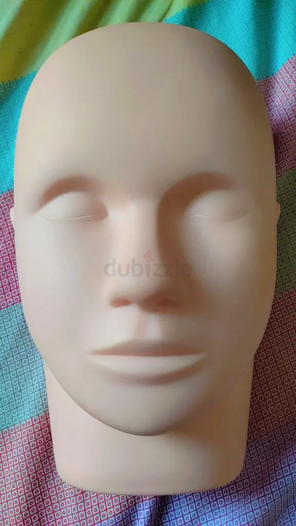Dummy face available for makeup practice