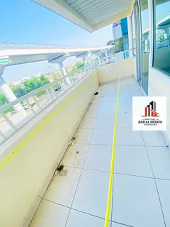 Front Of Metro Specious 3bhk+ 3washroom +maidroom+store Room+2 Big Balcony+ Parking