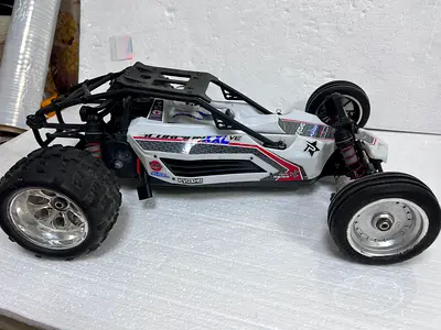 Kyosho scrobian XXL 1/7 4S