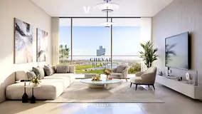 Facing Golf Course View Luxury Living